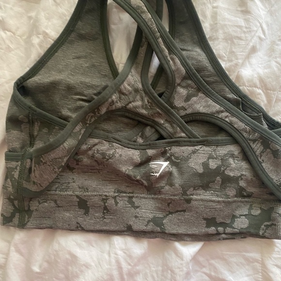 Gymshark Adapt Camo Seamless Bra - Green - Picture 3 of 3